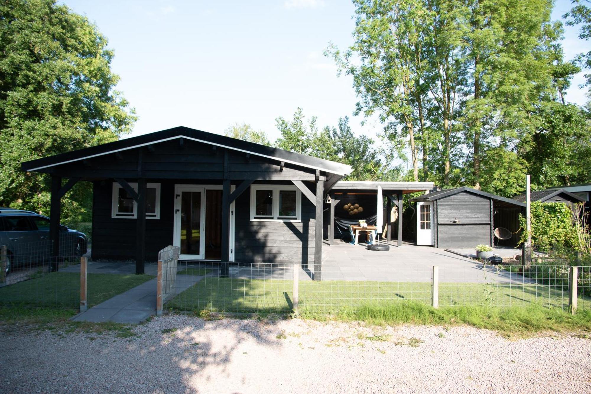 Luxe En Ruim Chalet Met Airco Bij Leekstermeer Matsloot Екстер'єр фото